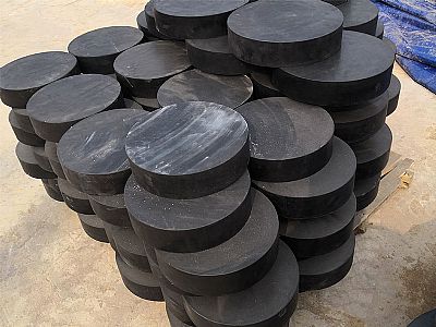 富源县板式橡胶支座由若干层橡胶片与薄钢板经加压硫化